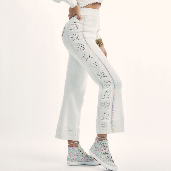 LoveShackFancy White Cropped Pants with Star Cutouts - Picture 1 of 16